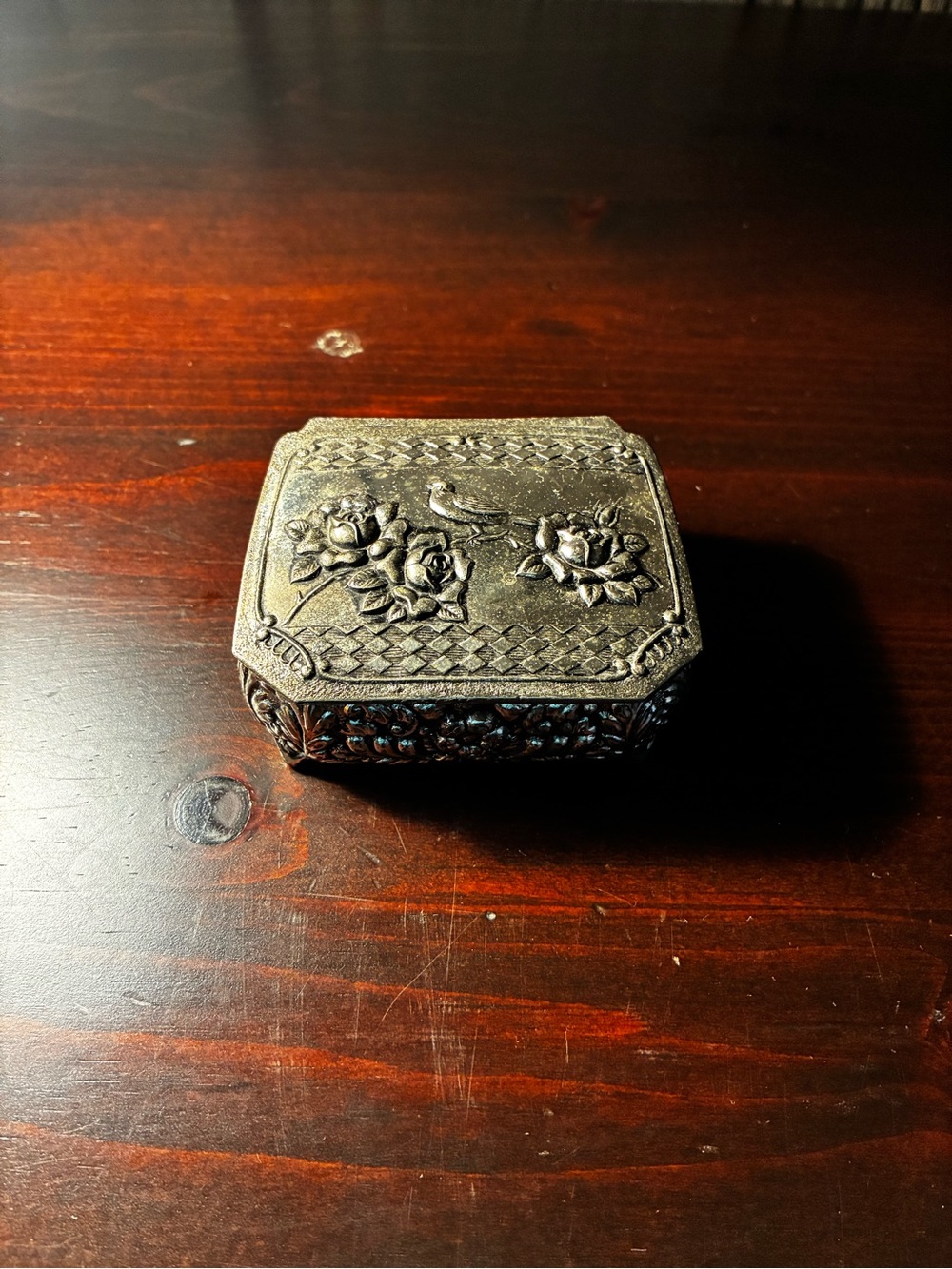 Vintage Ornate Floral Metal Trinket Box — Silver Tone